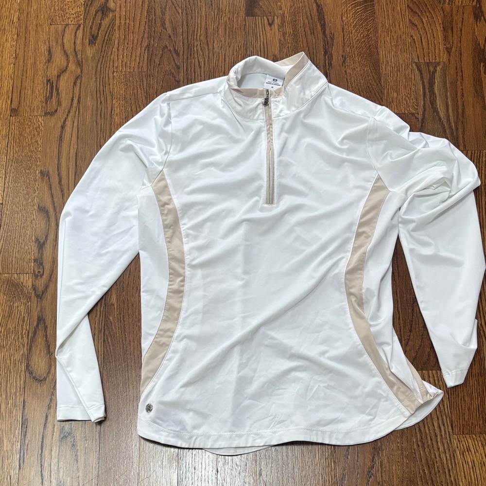 Daily Sports White and tan 1/4 zip